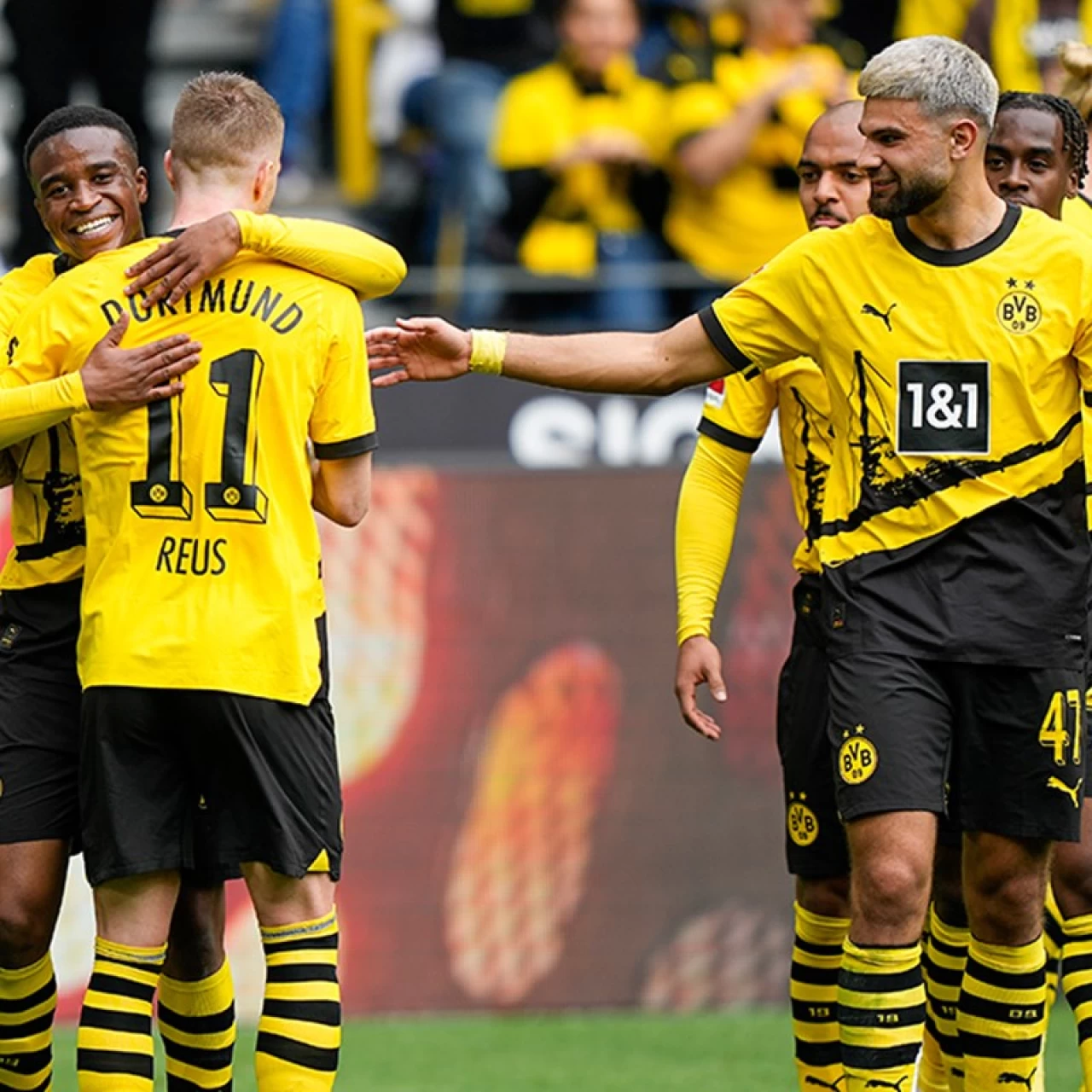 Borussia Dortmund, rakibine karşı etkileyici bir performans sergileyerek beş golle galip geldi!