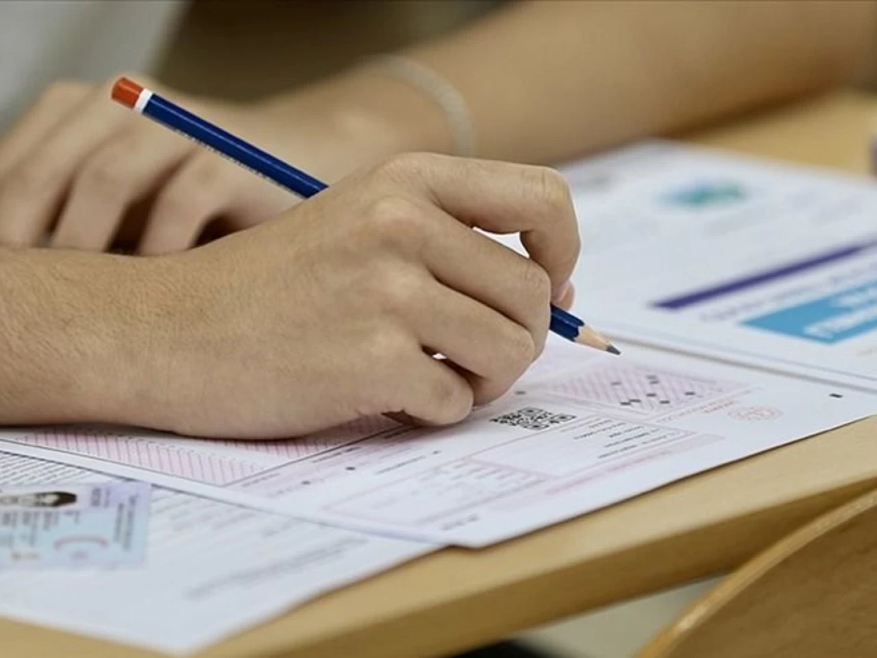 Yükseköğretim Kurumları Sınavı (YKS) soruları sızdırıldı iddiası hakkında ÖSYM'den resmi açıklama geldi.