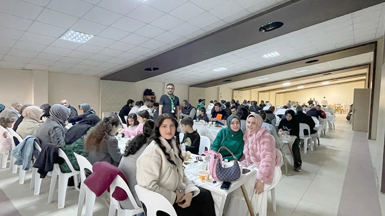 Çeltikköyspor, Silivri Akçil Kardeşler Huzur Evi’nde İftar Yemeğinde Buluştu