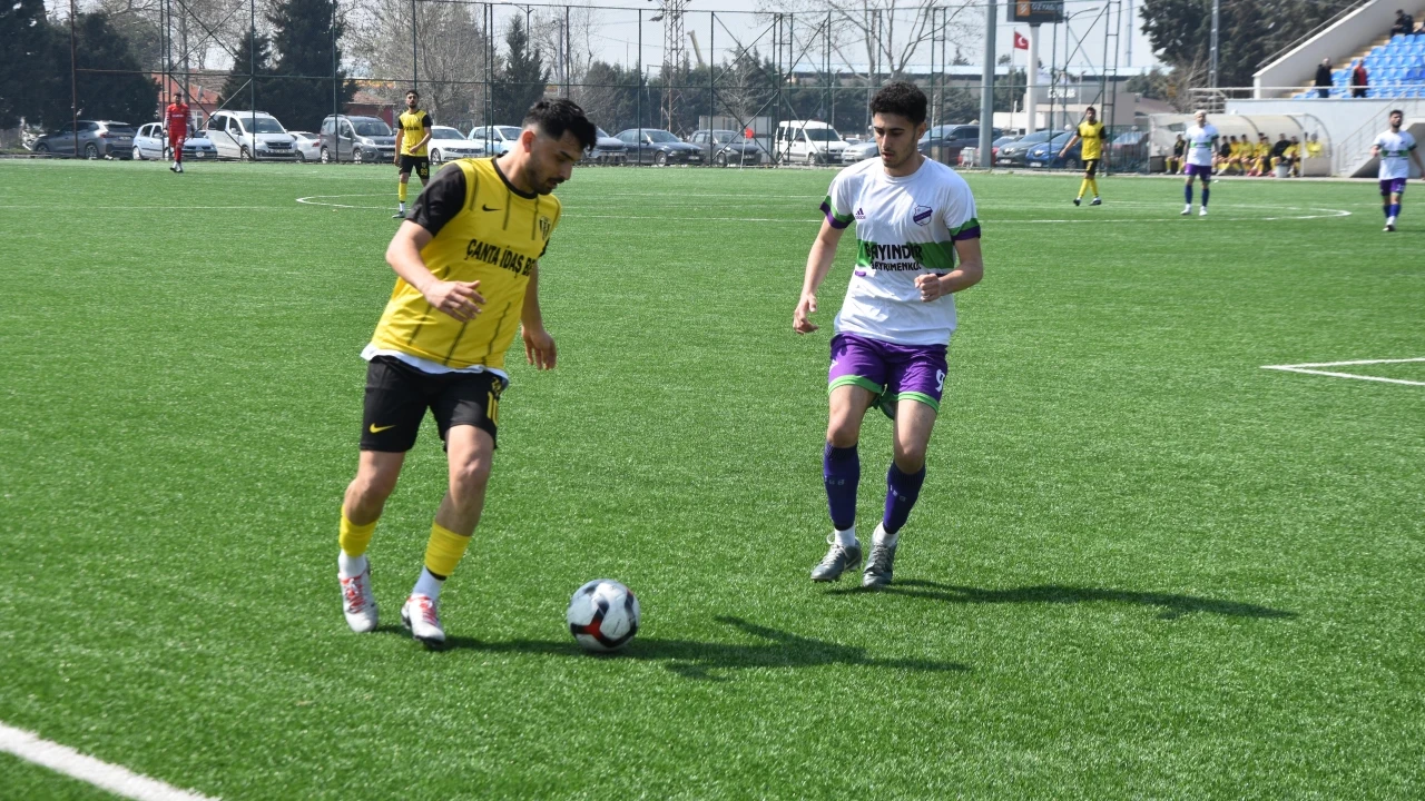 Çantaköyspor’un zirve keyfi 4-2