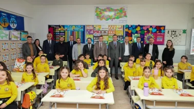 Silivri'de 36 bin öğrenci karne aldı, yarıyıl tatili başladı