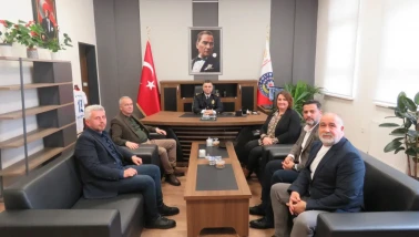 AK Parti Silivri'den Polis Haftası'nda anlamlı ziyaret