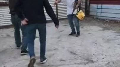 Görüntülerde: İş Yerine Pompalı Tüfekle Saldıranların Dehşet Anları Kaydedildi