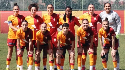 Galatasaray Kadın Futbol Takımı, Zafer İçin Sahaya İniyor!