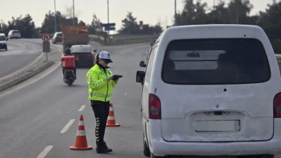 Silivri’de Trafik Denetimlerinde 249 Araç Sürücüsüne Ceza Kesildi!