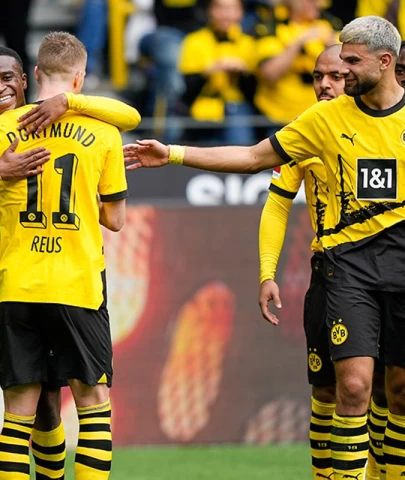 Borussia Dortmund, rakibine karşı etkileyici bir performans sergileyerek beş golle galip geldi!