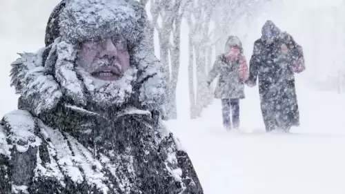 Altay fırtınası İstanbul'u vurdu! Beklenen kar yağışı başladı