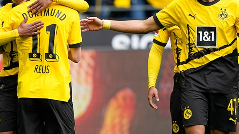 Borussia Dortmund, rakibine karşı etkileyici bir performans sergileyerek beş golle galip geldi!
