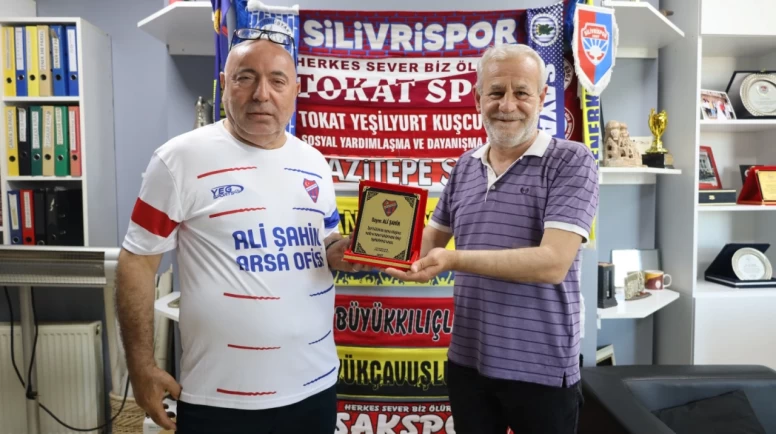 Ali Şahin’e Ortaköyspor’dan Teşekkür Plaketi
