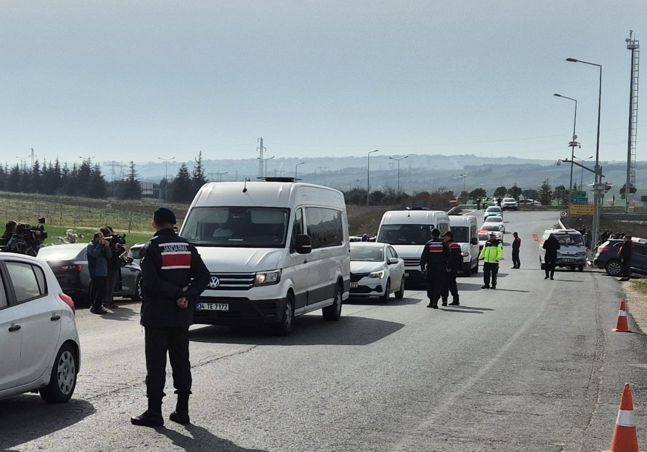 ekrem-imamoglu-silivri-cezaevine-getirildi
